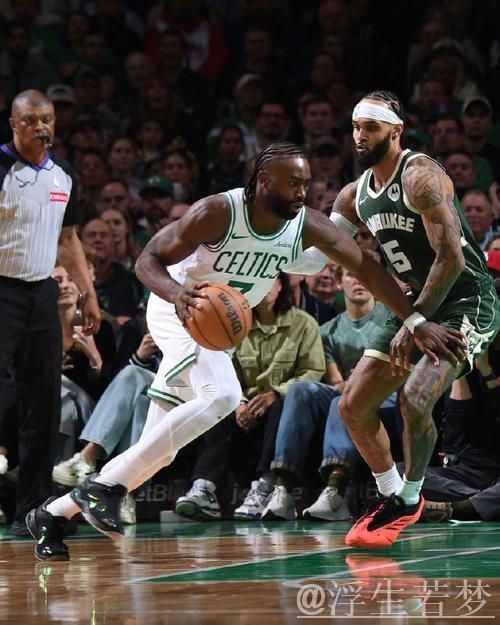 库兹马砍下31分 雄鹿力克凯尔特人 库兹马砍下31分 雄鹿力克凯尔特人